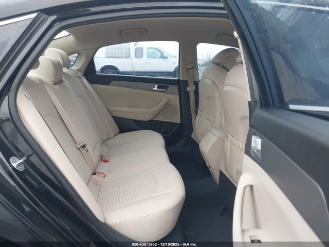 Продажа на аукционе авто 2015 Hyundai Sonata Se, vin: 5NPE24AFXFH097567, номер лота: 43873932