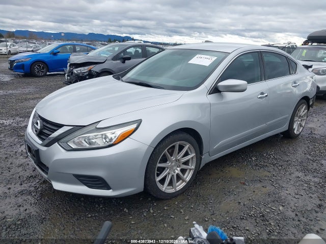 1N4AL3AP1HN324765 Nissan Altima 2.5 S