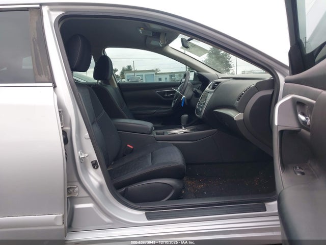 1N4AL3AP1HN324765 Nissan Altima 2.5 S