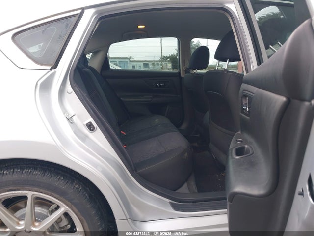 1N4AL3AP1HN324765 Nissan Altima 2.5 S