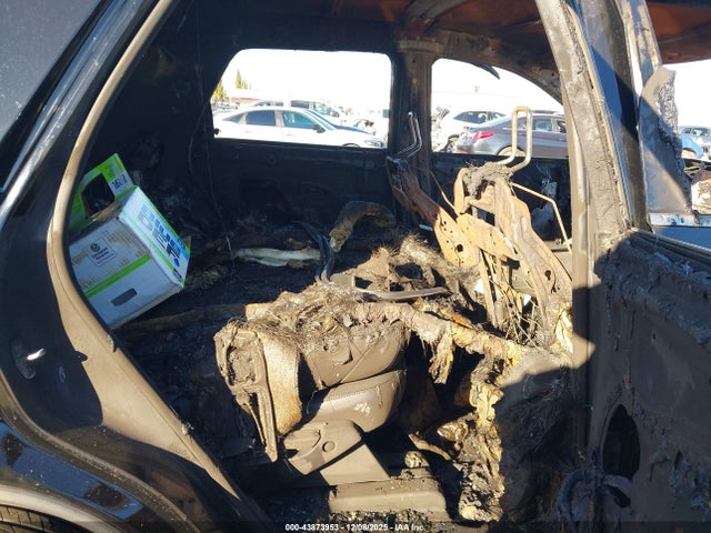 43873953 :رقم المزاد ، 5N1DR3CA5RC205141 vin ، 2024 Nissan Pathfinder Sl Fwd مزاد بيع