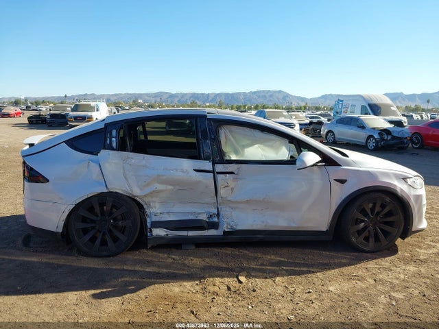 7SAXCDE57PF380440 Tesla Model X Dual Motor All-wheel Drive/standard Range