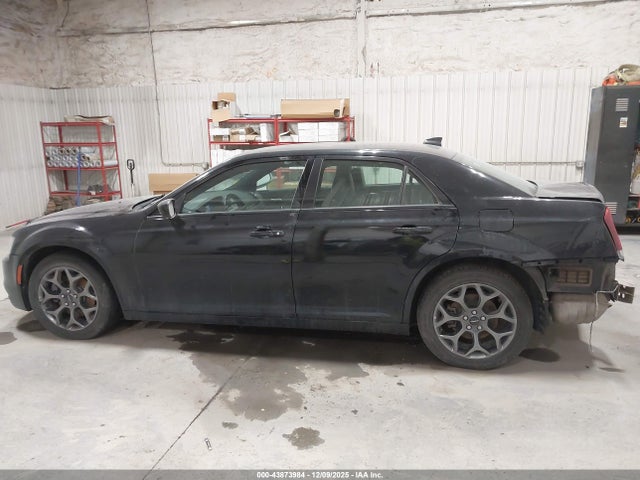 Chrysler 300 300s Awd 2018 2C3CCAGG3JH267843 Image 15