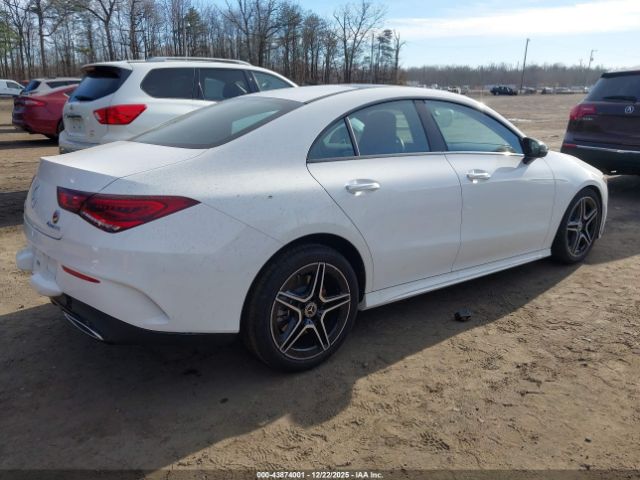 2023 MERCEDES-BENZ CLA 250 COUPE W1K5J4HB5PN328193 Photo 3