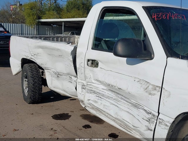 Продажа на аукционе авто 2005 Chevrolet Silverado 1500 Work Truck, vin: 1GCEC14VX5Z157353, номер лота: 43874027