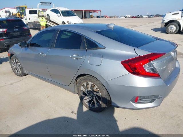 Honda CIVIC EX 2017 19XFC2F74HE052252 Image 3