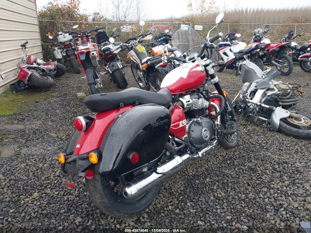 ME3HJN476RK702032 Royal Enfield Motors Super Meteor 650