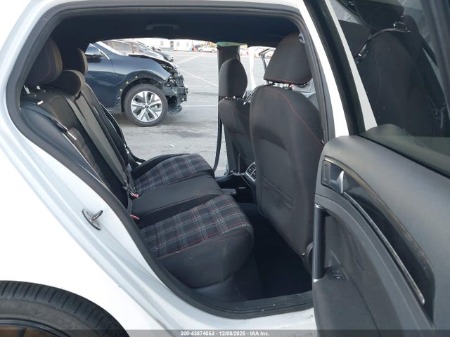 3VW547AU3GM015603 Volkswagen Golf Gti S W/performance Package 4-door