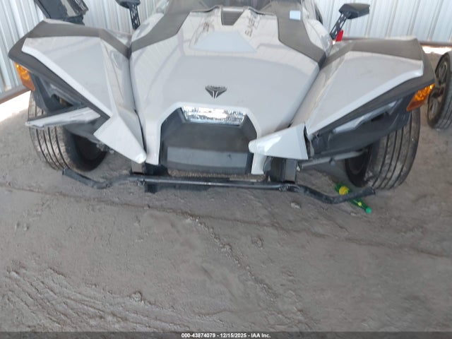 2022 POLARIS SLINGSHOT 57XAATHD4N8148842 Photo 5