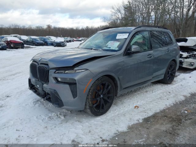 2023 BMW X7 5UX23EM04P9R18295 Photo 1