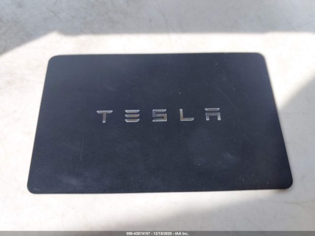 2024 TESLA MODEL Y 7SAYGDEE1RA271982 Photo 10