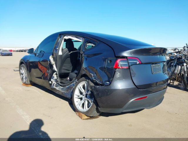 2024 TESLA MODEL Y 7SAYGDEE1RA271982 Photo 5