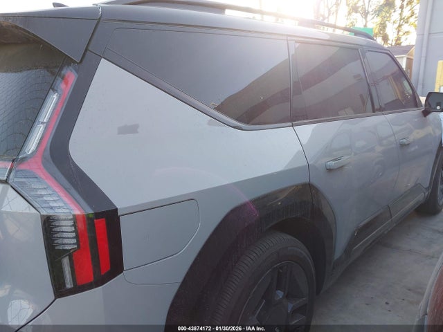 5XYAEFS5XTG006212 KIA Ev9 Gt-line