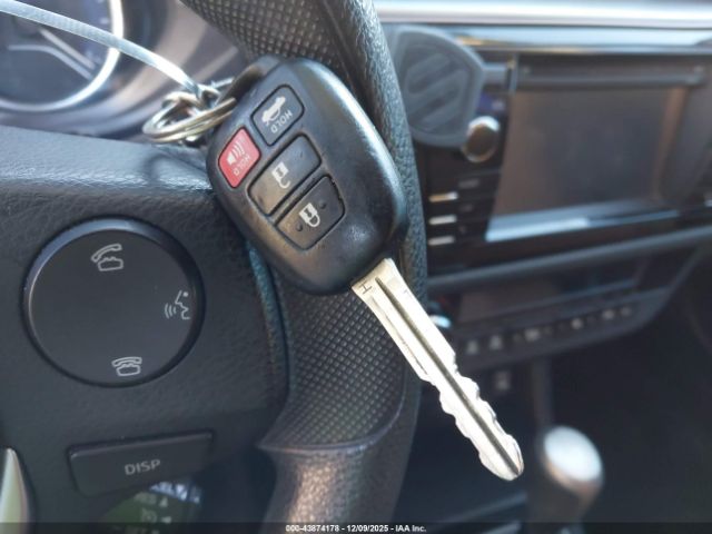 2015 TOYOTA COROLLA 5YFBURHE7FP246012 Photo 10