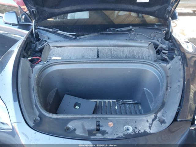 2024 TESLA MODEL Y 7SAYGDEE2RF087962 Photo 9