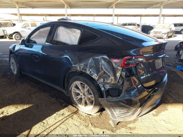 2024 TESLA MODEL Y 7SAYGDEE2RF087962 Photo 2