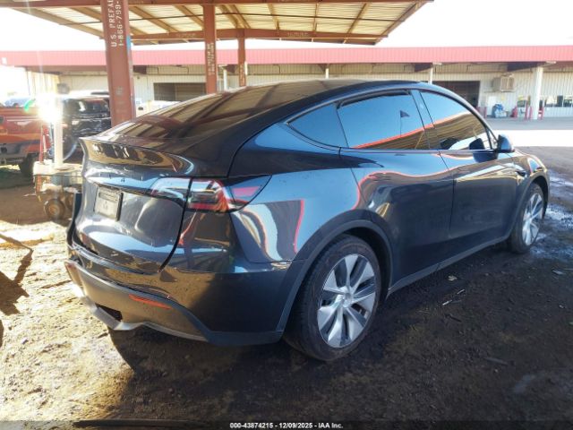 2024 TESLA MODEL Y 7SAYGDEE2RF087962 Photo 3