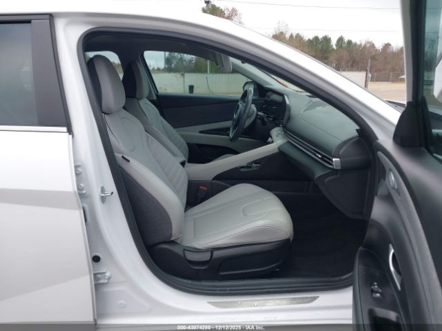 2024 HYUNDAI ELANTRA KMHLP4DGXRU793199 Photo 4