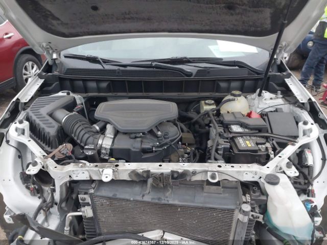 2017 CADILLAC XT5 1GYKNARS6HZ107642 Photo 9