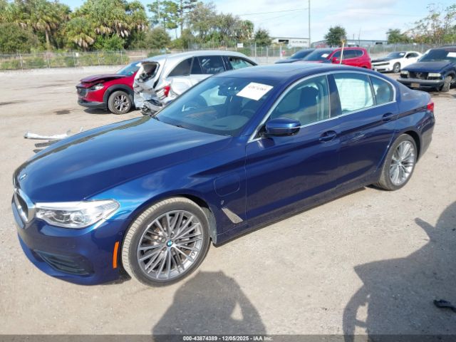 2019 BMW 530E WBAJA9C57KB393304 Photo 1