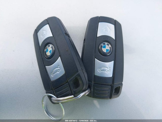 43874412 :رقم المزاد ، WBAVM1C55FVW58140 vin ، 2015 Bmw X1 Sdrive28i مزاد بيع