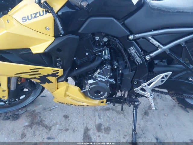 Suzuki Gsx800 F 2025 JS1EM13B5S7101388 Image 9