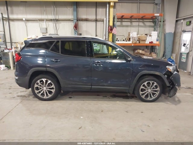 3GKALVEX1JL303053 GMC Terrain Slt