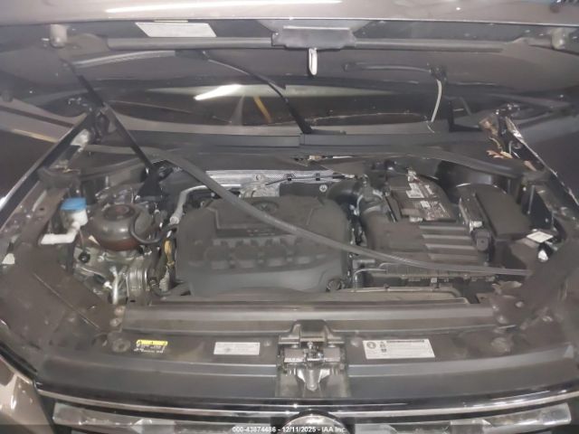 2018 VOLKSWAGEN TIGUAN 3VV3B7AXXJM088406 Photo 9