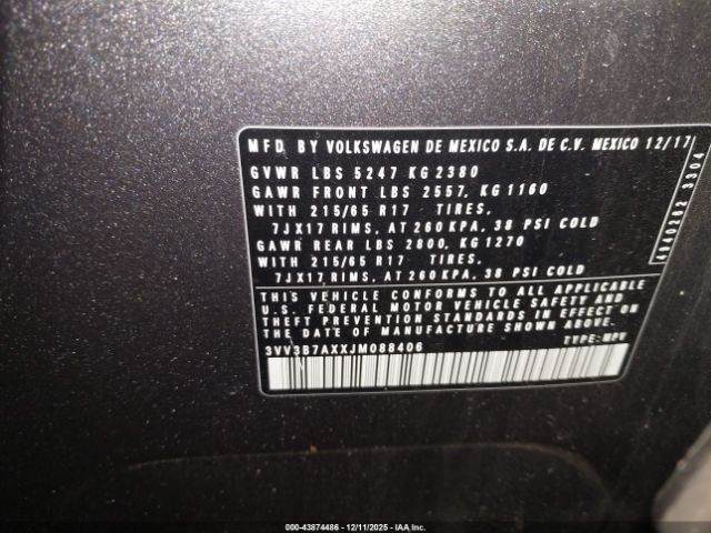 2018 VOLKSWAGEN TIGUAN 3VV3B7AXXJM088406 Photo 8