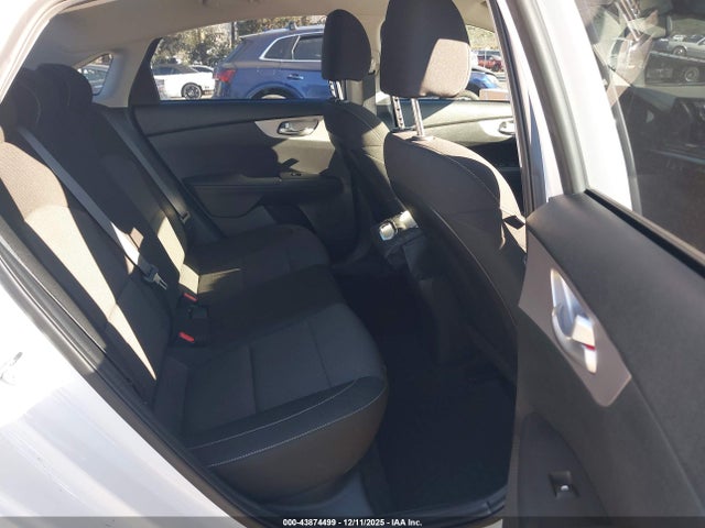 KIA Forte Lxs 2023 3KPF24ADXPE675014 Image 8