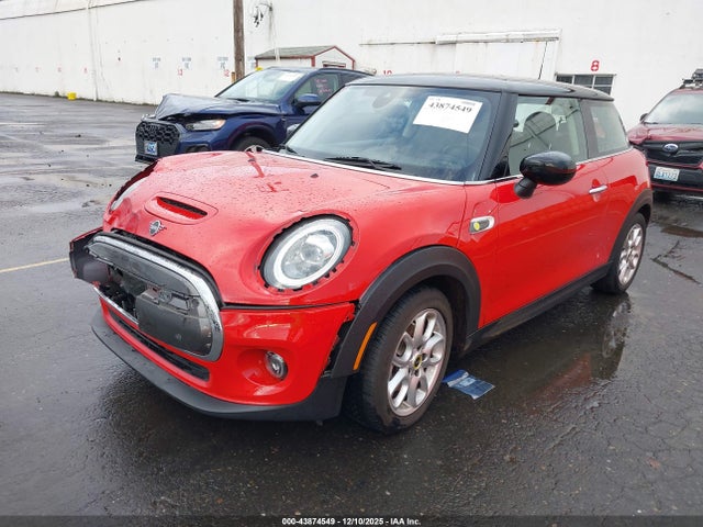 2021 MINI SE HARDTOP WMWXP3C03M2N26959 Photo 1
