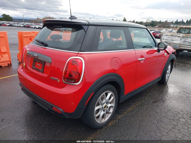 2021 MINI SE HARDTOP WMWXP3C03M2N26959 Photo 3
