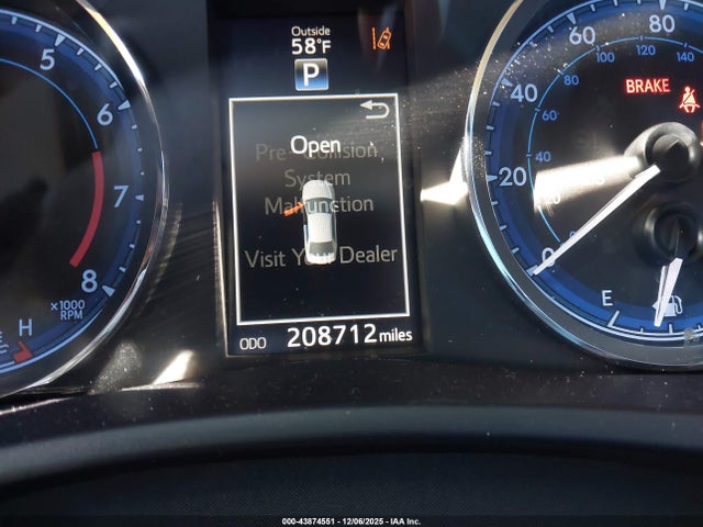 Toyota COROLLA SE 2017 5YFBURHE5HP625027 Image 15