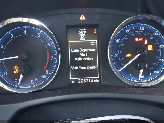 Toyota COROLLA SE 2017 5YFBURHE5HP625027 Image 7