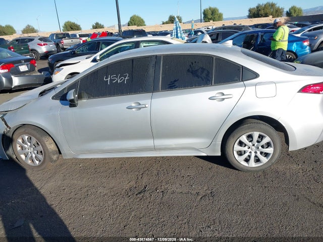 Toyota Corolla Hybrid Le 2023 JTDBCMFE2P3025288 Image 14