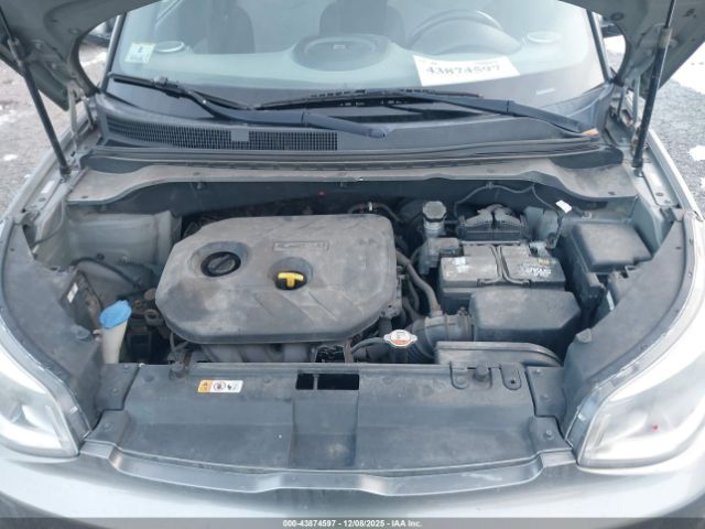 2016 KIA SOUL KNDJP3A52G7238767 Photo 9