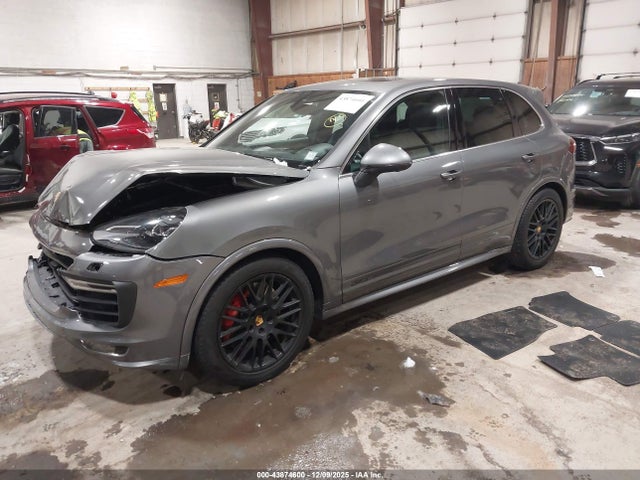 2018 PORSCHE CAYENNE WP1AD2A28JLA80991 Photo 1