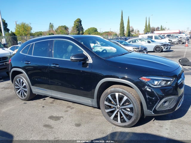 W1N4N4GB8PJ444614 Mercedes-Benz GLA 250