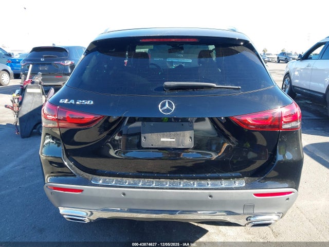 W1N4N4GB8PJ444614 Mercedes-Benz GLA 250