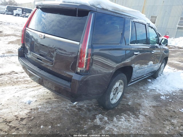 2017 CADILLAC ESCALADE 1GYS4CKJXHR363315 Photo 3