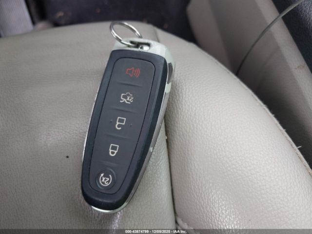 2017 FORD ESCAPE 1FMCU9JD4HUC64779 Photo 10