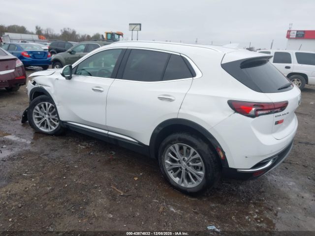 2022 BUICK ENVISION LRBAZLR47ND020391 Photo 2