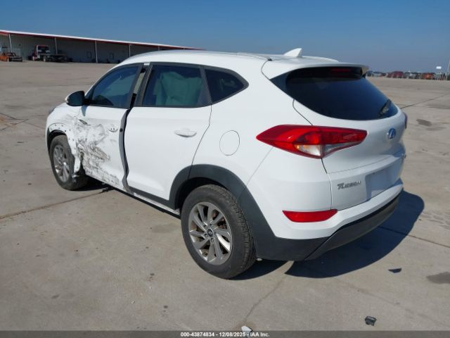 2017 HYUNDAI TUCSON KM8J3CA46HU365412 Photo 2