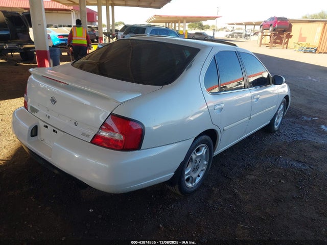 2001 NISSAN ALTIMA 1N4DL01D41C203294 Photo 3