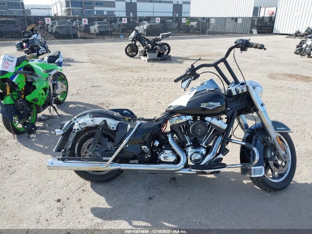 Harley-Davidson Flhr Road King 2015 1HD1FBM12FB706514 Image 11