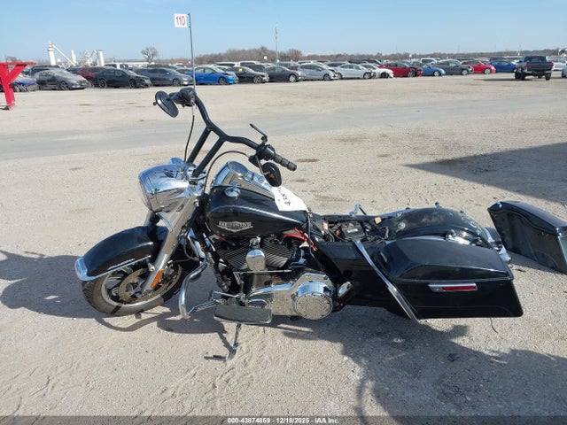 Harley-Davidson Flhr Road King 2015 1HD1FBM12FB706514 Image 12