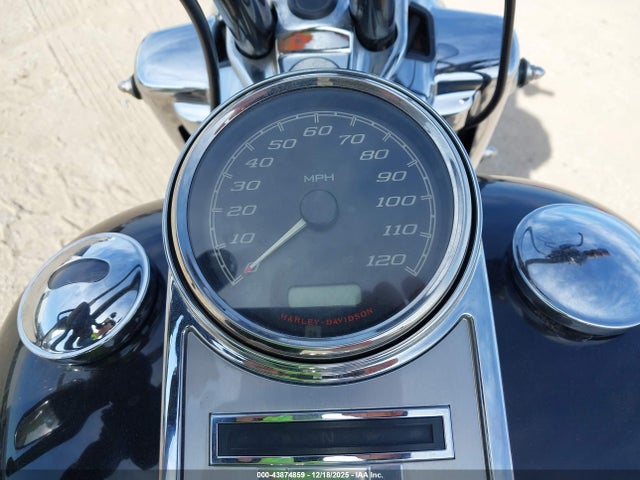 2015 HARLEY-DAVIDSON FLHR 1HD1FBM12FB706514 Photo 6