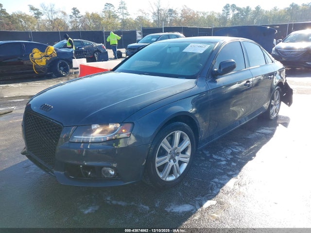 2010 AUDI A4 WAUAFAFL3AN058390 Photo 1