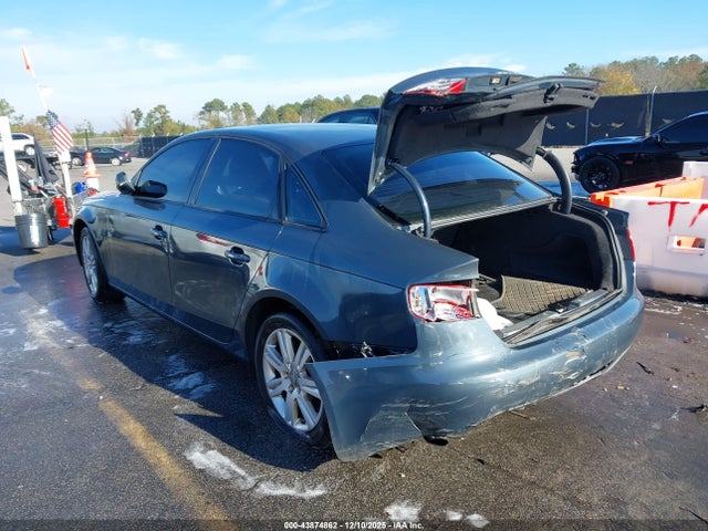 2010 AUDI A4 WAUAFAFL3AN058390 Photo 2
