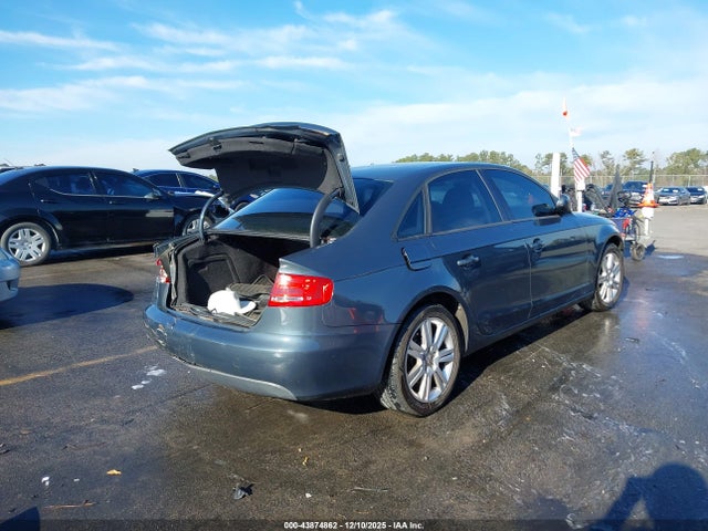 2010 AUDI A4 WAUAFAFL3AN058390 Photo 3
